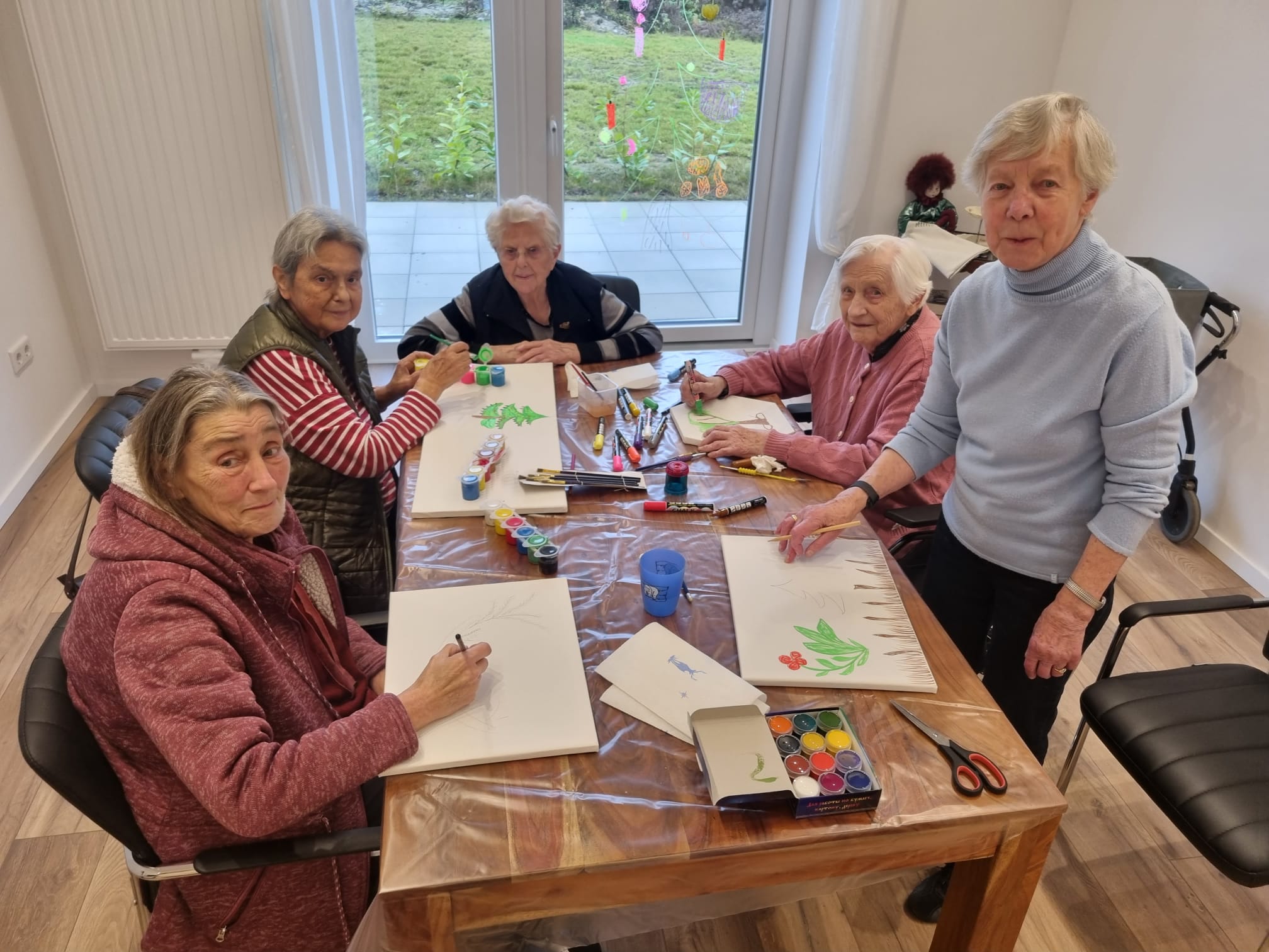 3df72c81-3824-44d9-83be-63930f8d2266